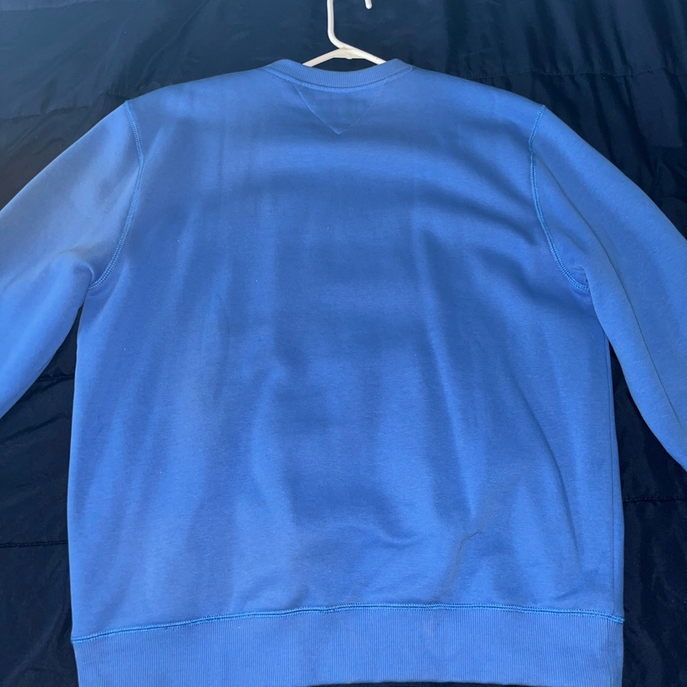 Tommy Hilfiger Classic New York Sky Blue Sweatshirt •Size XL